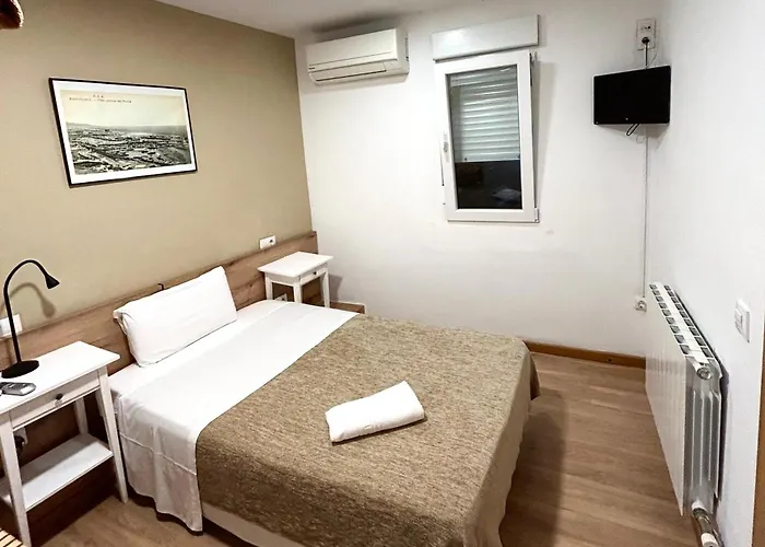 Hostal Delfos Barcelona