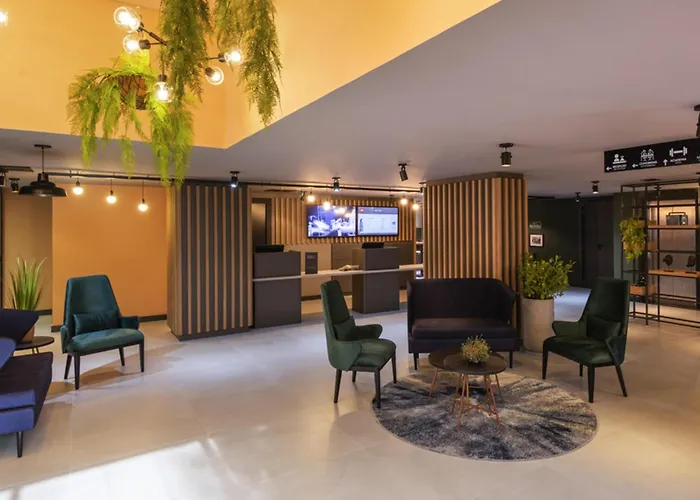 Hotel Ibis Curitiba Batel