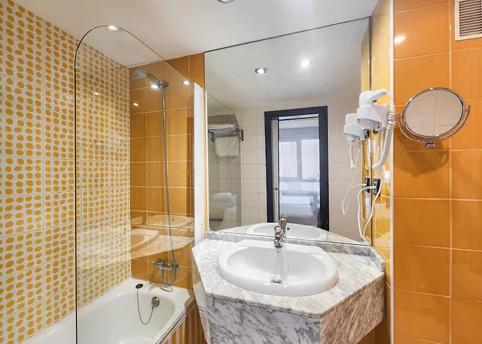 Hotel Faranda Express Pathos Gijón