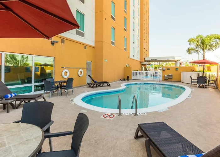 Hotel Hampton By Hilton Queretaro Tecnologico