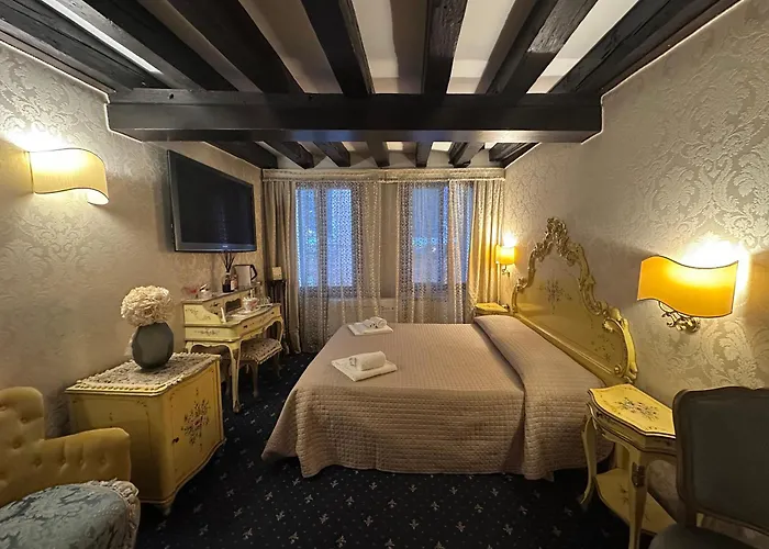 Bed and Breakfast Ca' Della Loggia Venezia
