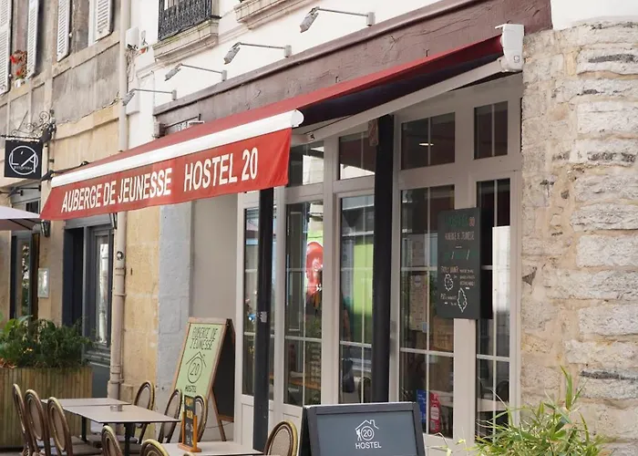 Hostel20 Bayona