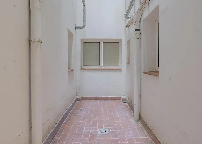 Ola Living Diagonal Apartments Barcellona