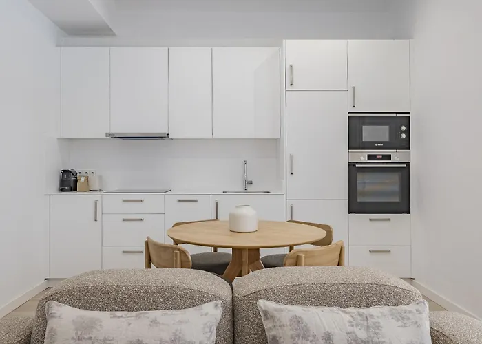 Ola Living Diagonal Apartments Barcellona