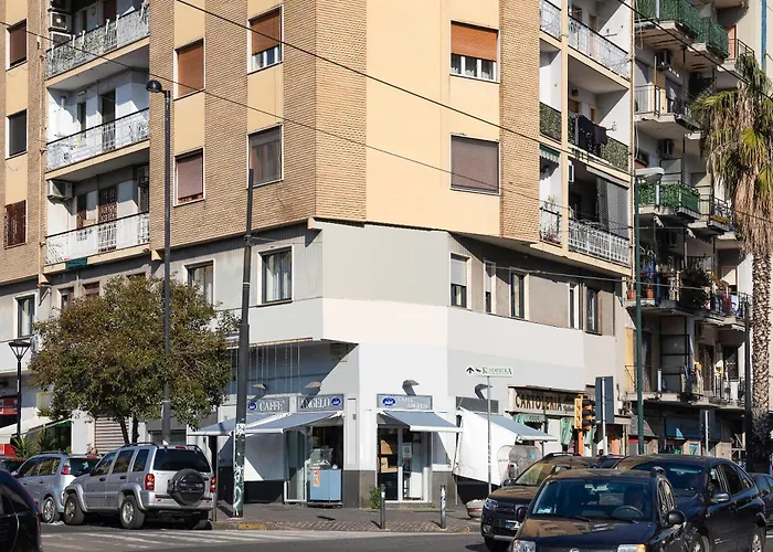 Famalu Apartments Napoli