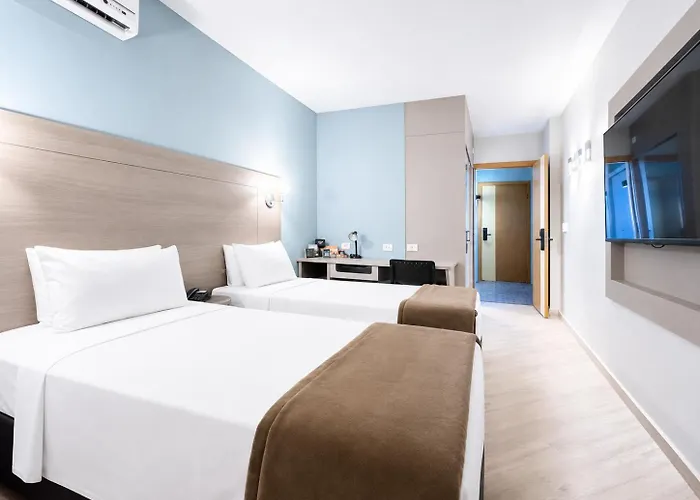 Slim Hotel Curitiba Alto Da XV