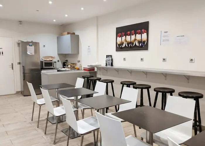 Enjoy Hostel Parigi