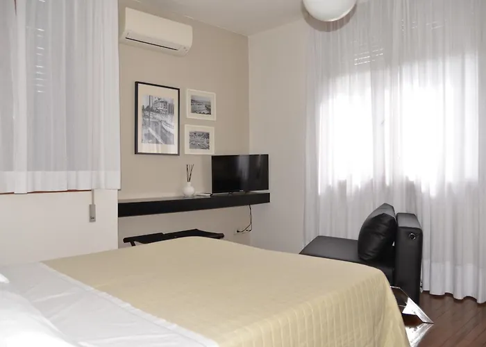 Bed And Breakfast 22 Garibaldi Home Riccione