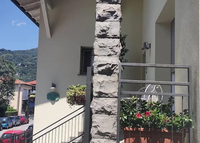 Lora Giusta Guest House Côme