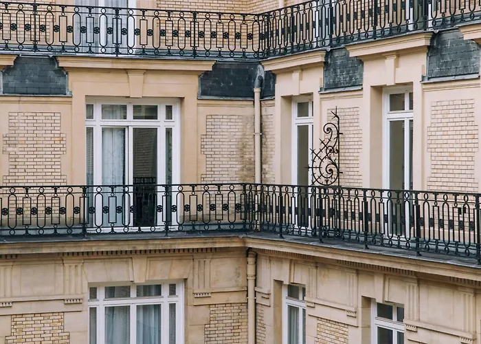 Fraser Suites Le Claridge Champs-Elysées París