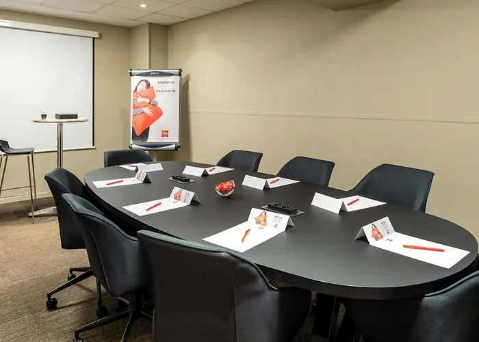 Hotel Ibis Paris Alesia Montparnasse