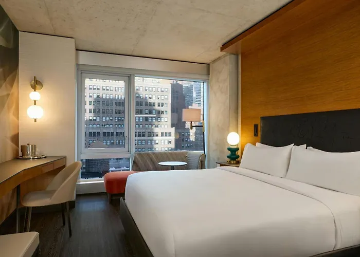 Renaissance New York Midtown Hotel