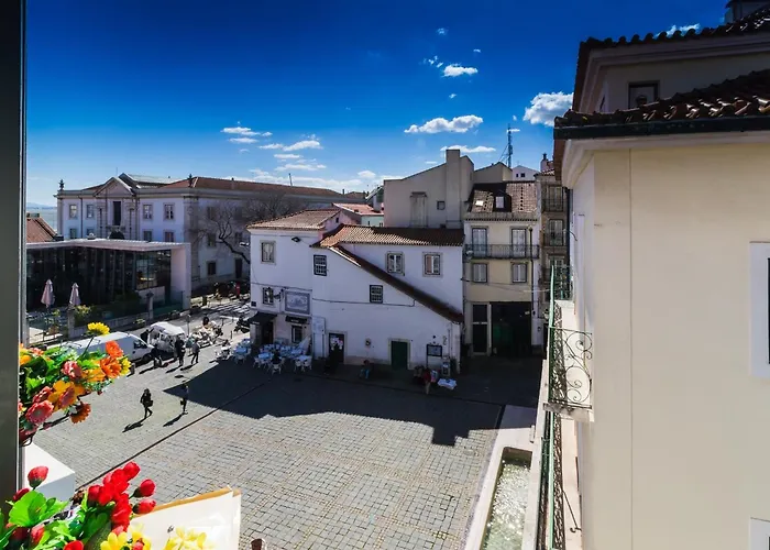 House Petit Lusa Lisboa