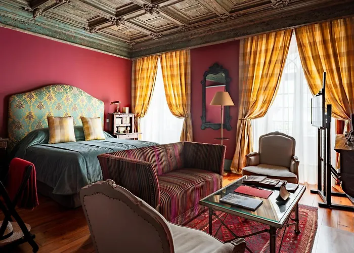 M Maison Particulière Oporto