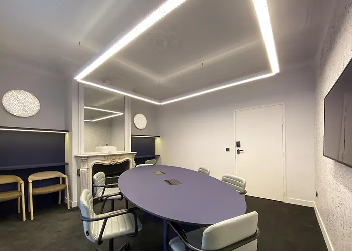 Hotel Tribe Paris Batignolles