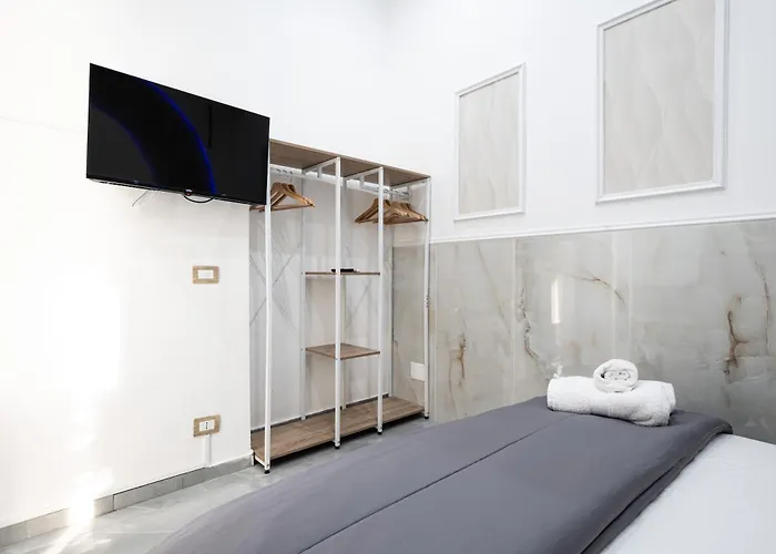 Giordano Suite Center Napoli