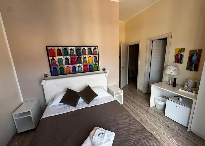 4Rooms Guest House Free Wi-Fi Salerno