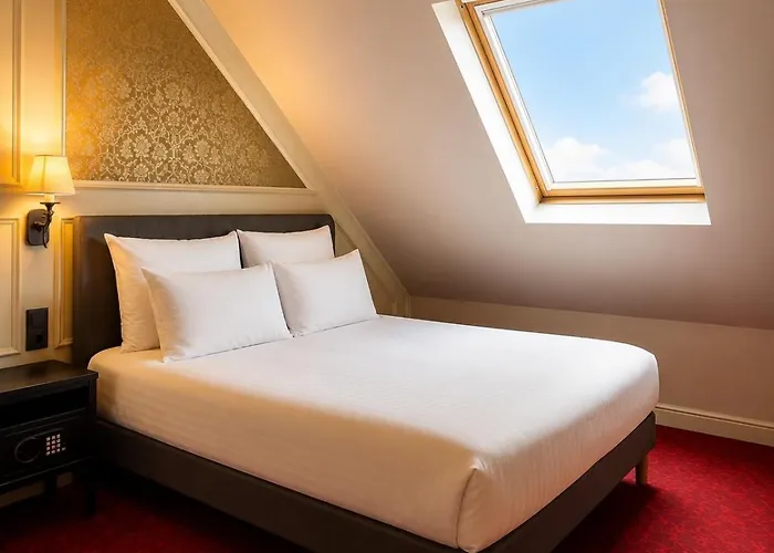 Hotel Le Montmartre Saint Pierre París