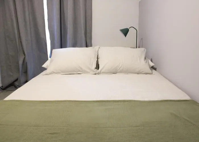 Matute Street, Private Rooms Madrid