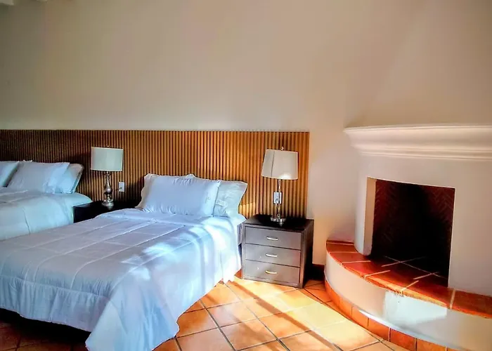 Hotel "Eterna Primavera" Cuernavaca