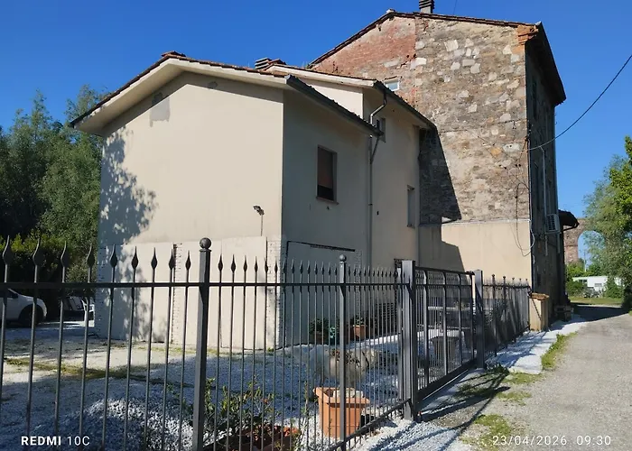 Bed and Breakfast Charming Lucca