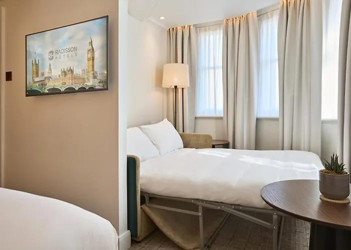 Radisson Blu Hotel, London Tottenham Court Road