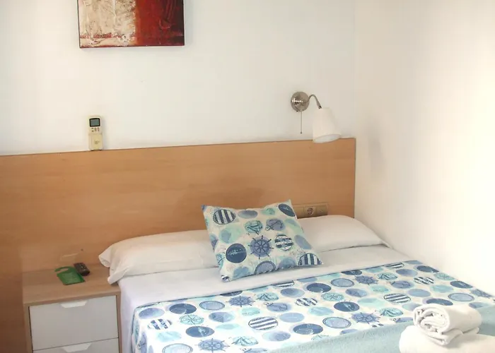 Hostal Felipe 2 Barcellona