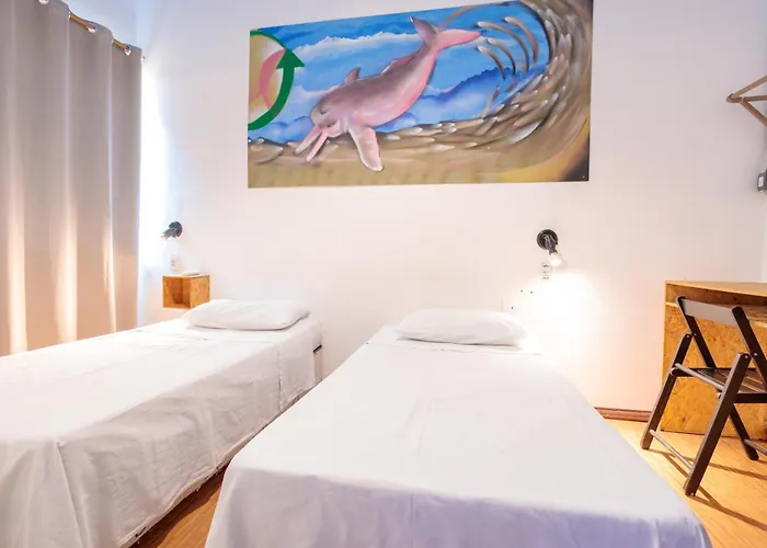 Local Hostel & Suites Manaus