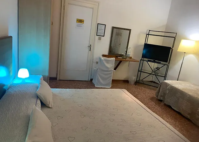 Travellers Lodge Bed & Rooms Treviso