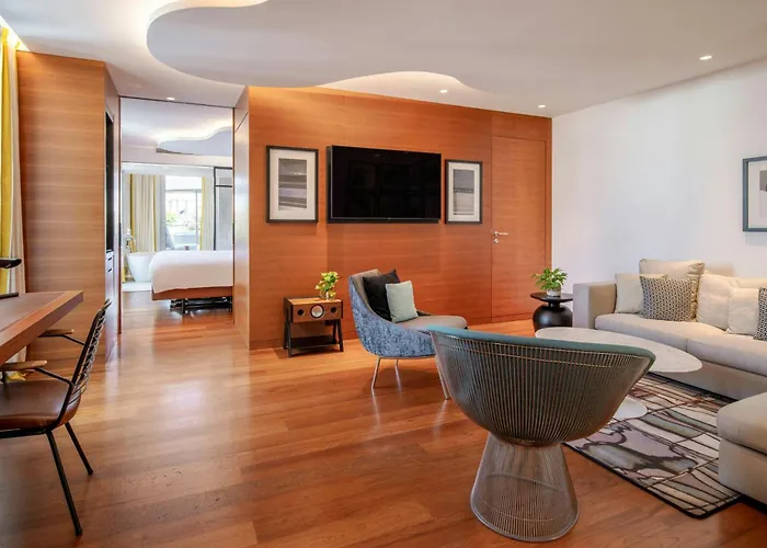 Renaissance Paris Republique Hotel & Spa