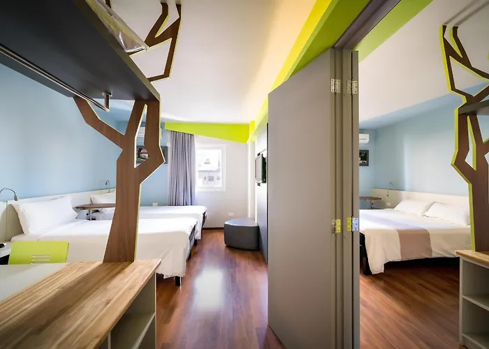 Ibis Styles Curitiba Centro Civico Hotel