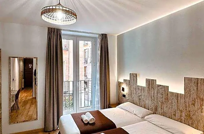 Hostal Anton Martin Madri