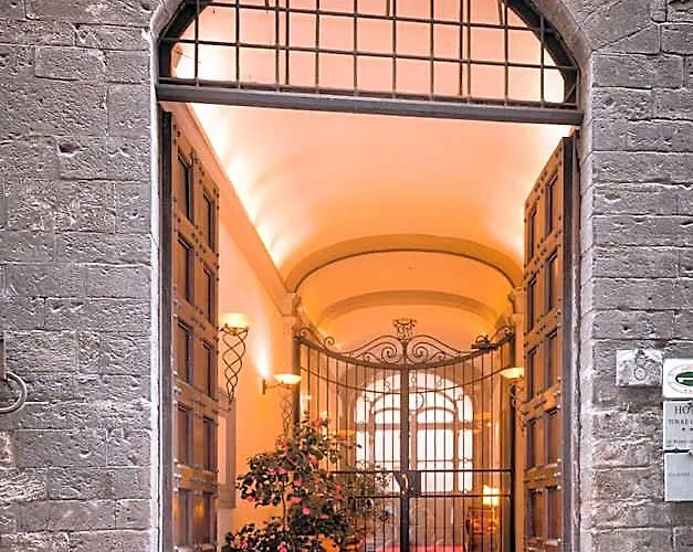 Hotel Torre Guelfa Palazzo Acciaiuoli Florencia