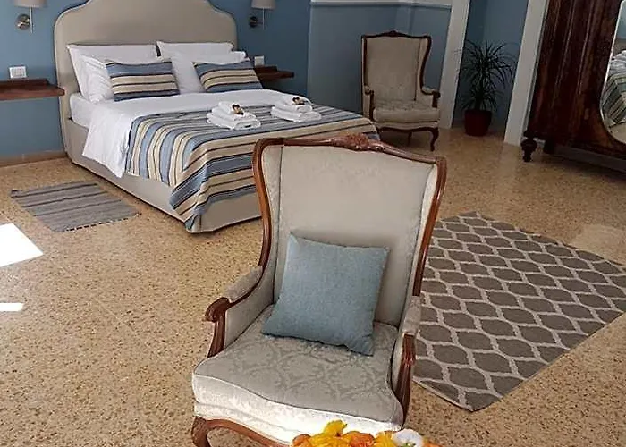 Aragonese Luxury Rooms Napoli