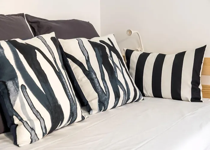 Modern Bright- Studio -Chueca Madrid