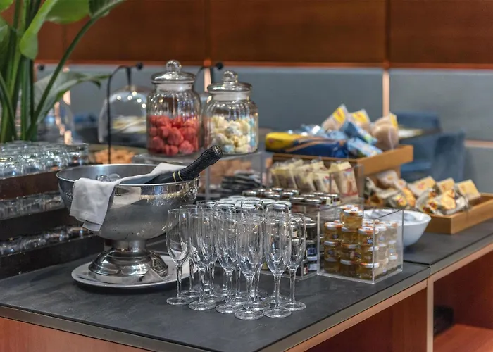 Hotel Doubletree By Hilton Turin Lingotto