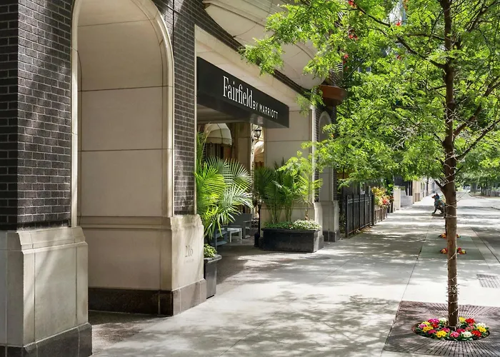 Fairfield Inn And Suites Chicago Downtown/ Magnificent Mile