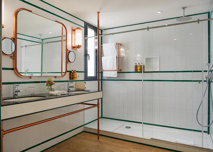 Hotel H10 Cubik 4* Sup Barcellona