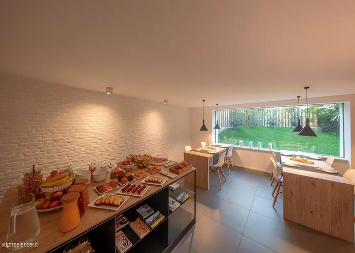 Le Palme City Rooms & Breakfast Trento
