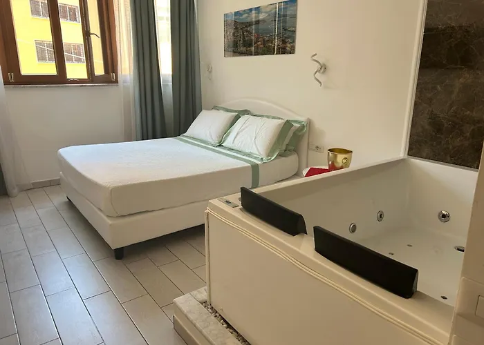 Mergellina Amore E Fantasia Nápoles