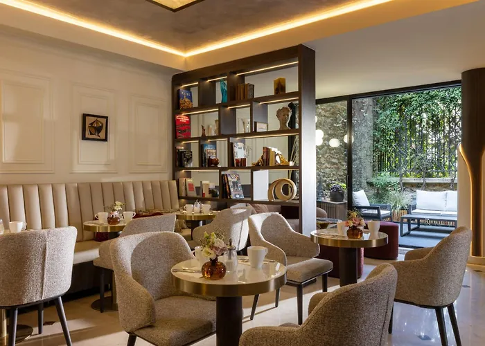 Best Western Au Trocadéro Parigi