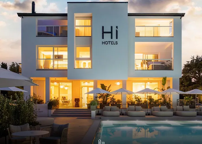 Hi Hotels Sirmione - Lakeview Pool
