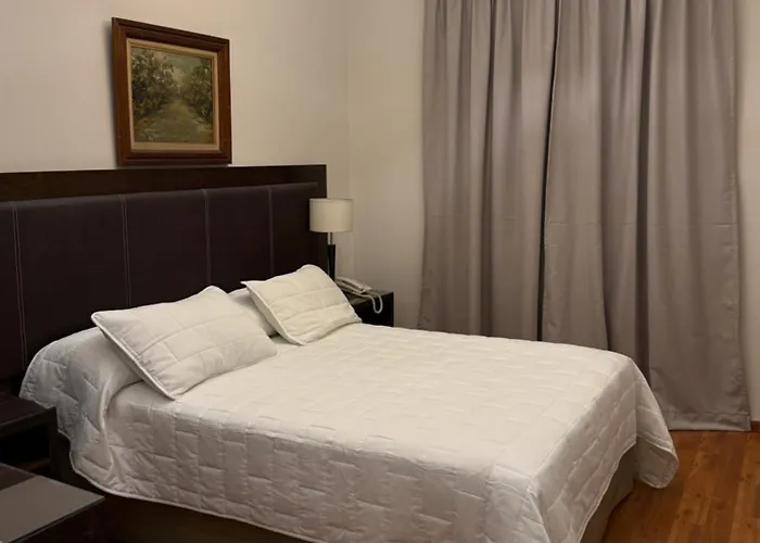 Hotel Carlos V San Miguel de Tucumán
