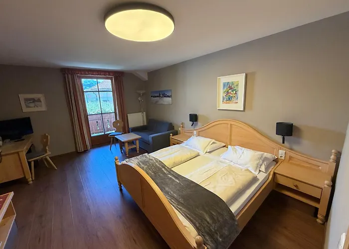 Hotel Zum Turm Castelrotto