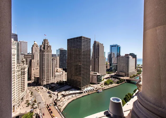 Hotel Londonhouse Chicago, Curio Collection By Hilton