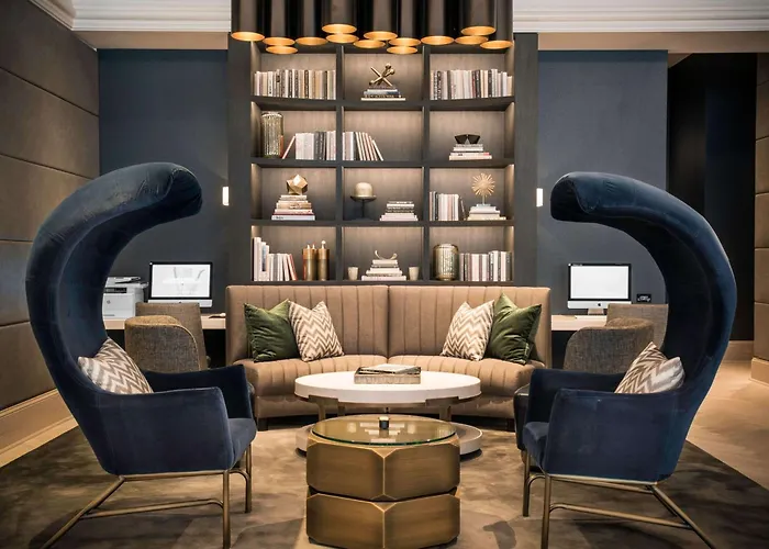 Hotel Londonhouse Chicago, Curio Collection By Hilton