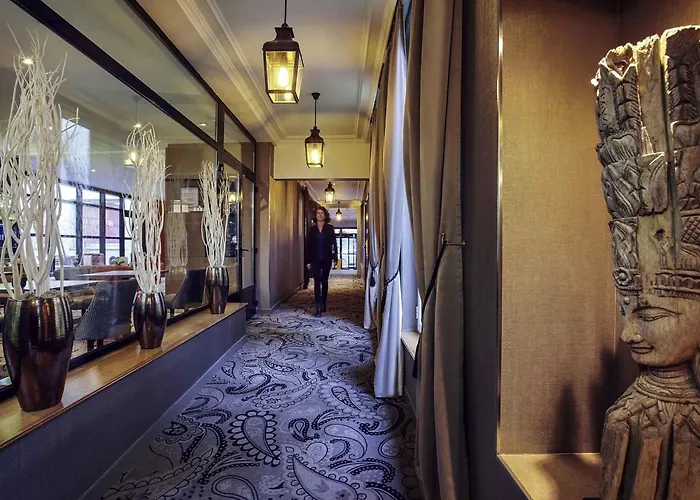 Mercure Tour Eiffel Grenelle París