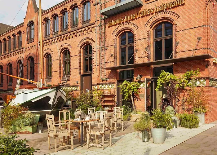 25hours Hotel Altes Hafenamt Hamburg