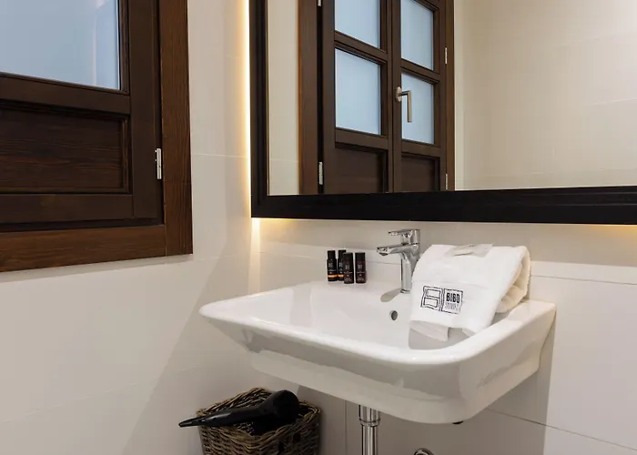 BiBo Suites Plaza Nueva Granada