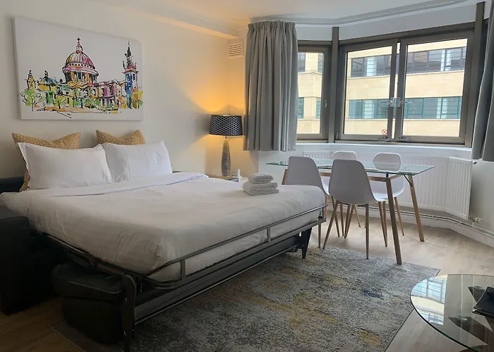 Marlyn Lodge - City Of Londra